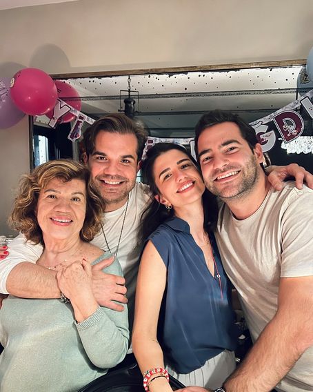 Ayrılık acısı dinleyenler için nostaljik bir melodi