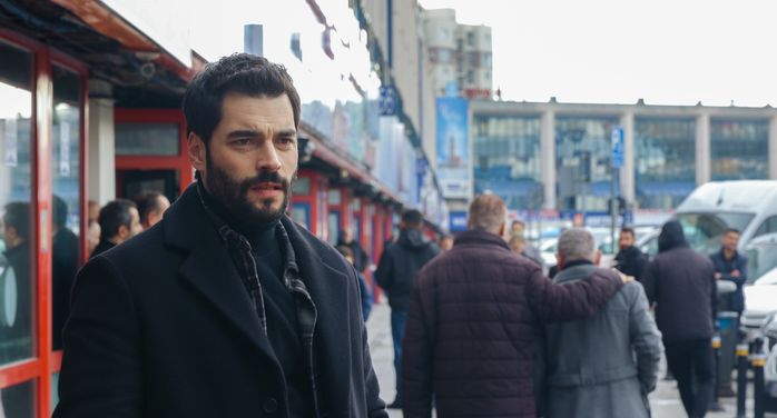 Uluslararası başarı, Akın Akınözü'nü daha da ileriye taşıyor