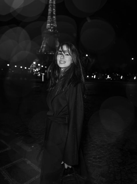 Aşk, Paris, Eyfel Anlar ölümsüzleşti