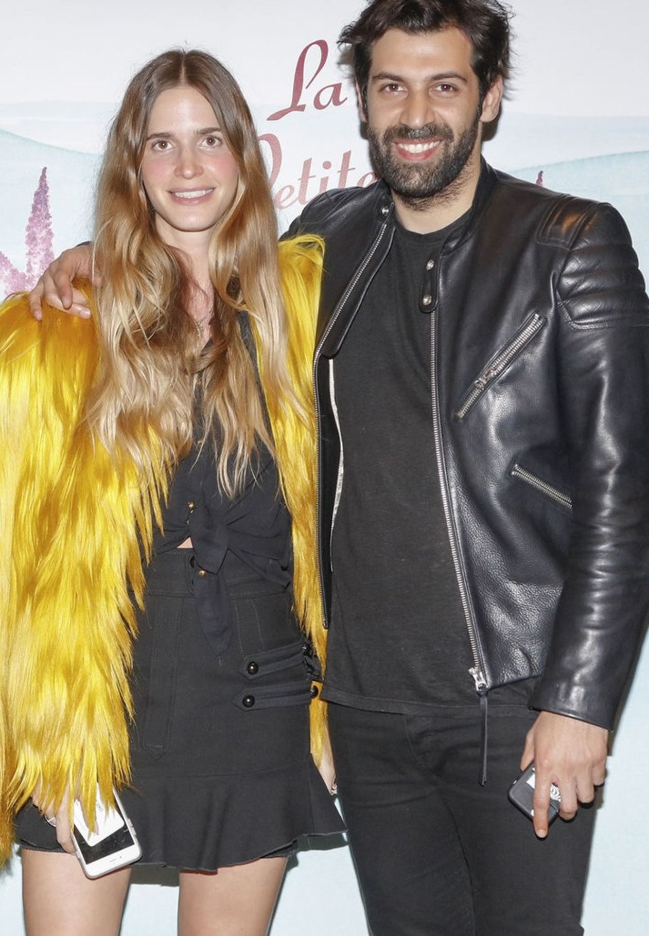 Duygusal açıklama, geçmişin yükü omuzunda