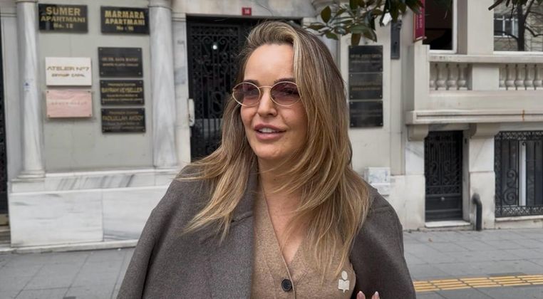 Güzellik ritüeli, sahne öncesi hazırlık, Bengü'nün enerjisi yükseliyor