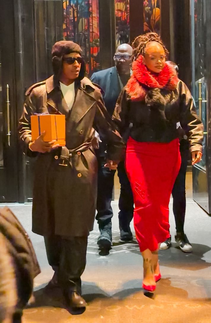 New York gecesinde aşk, gülüşler ve stil baş döndürüyor