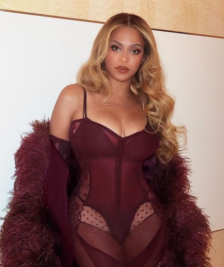 Yeni bir Beyonce, bambaşka bir tarz, cesur adım!