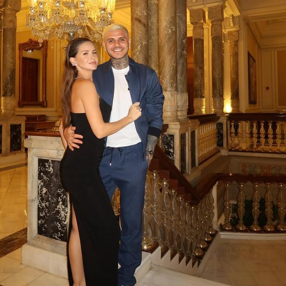 Aşk, tarih kokan sarayda bir araya geldi