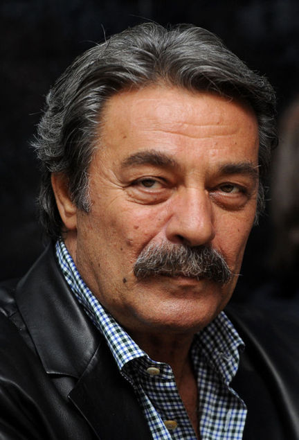 Hak yerinde, sanatçı güvende, adalet tecelli etti