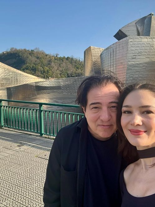 Güneş, aşk ve antik taşlar arasında keyifli anlar yakalandılar