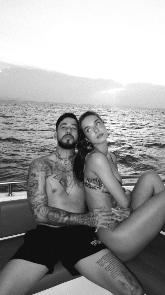 Gülüşler Tayland'da yankılanıyor, aşk resmileşti!