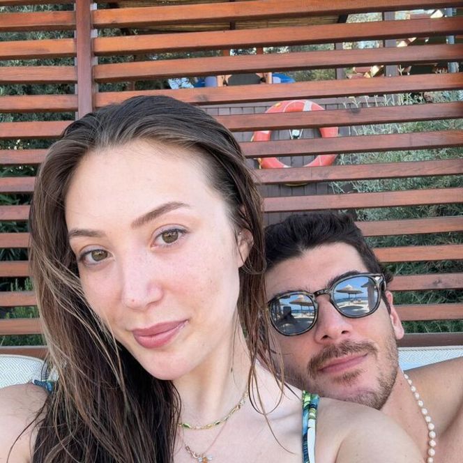 Ailesiyle ilgili duygularını dile getiren Yasmin Erbil