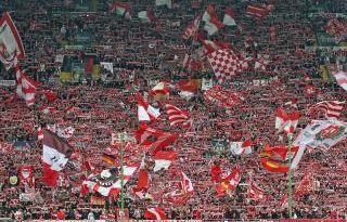 Asil heyecan Kaiserslautern'de, yükseliş hedefi!