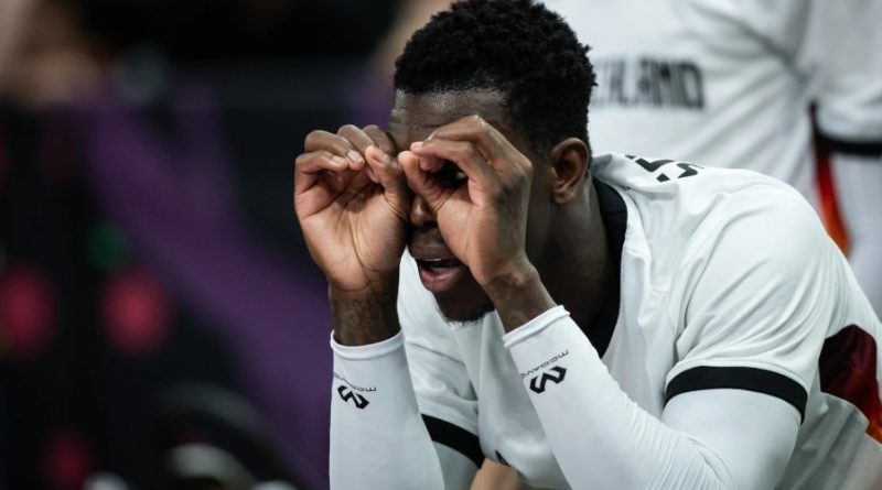 Oyuncular yeni yuvalarına, heyecan dorukta, basketbol coşkusu!