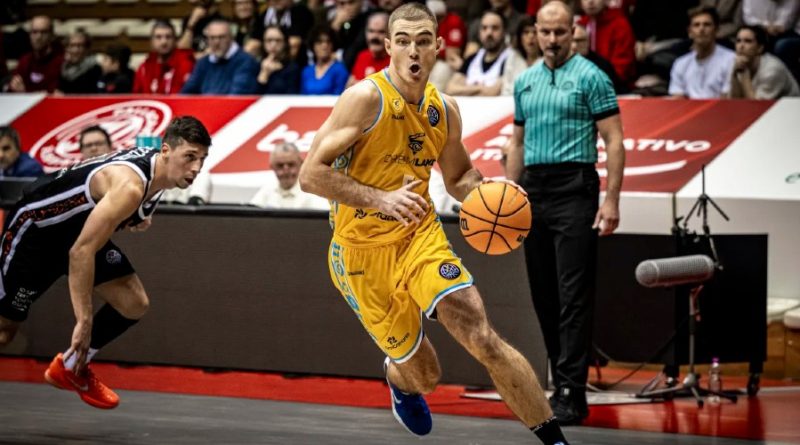 Adımlar ilerliyor, galibiyet sevinci Gran Canaria'da!