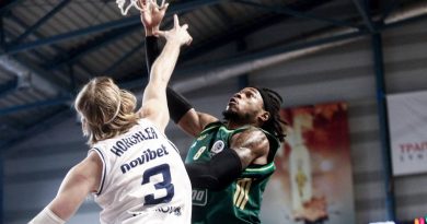 Yeşil-beyaz fırtınası Karditsas'ı eziyor!