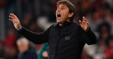 Kaptan sahalardan uzak, Lukaku'ya dikkatli yaklaşım