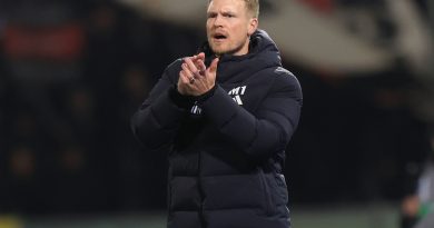 Pisa sınavı: Penaltı, kırmızı kart, Modric kurtardı