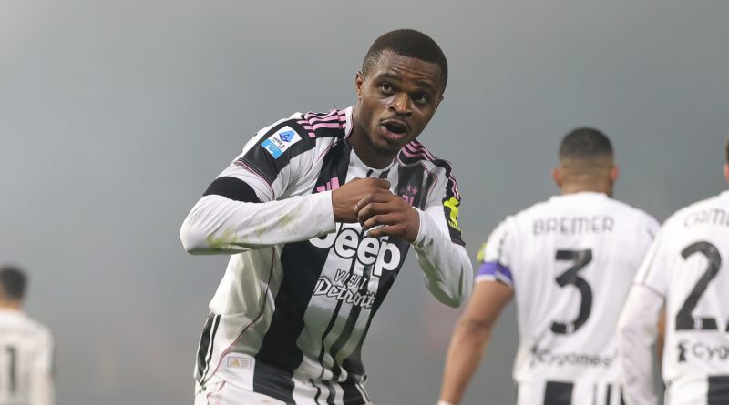 Kırmızı kart, Juventus sahasında zor anlar yaşadı