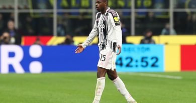 Tartışma büyüyor, Gravina hakemleri değerlendiriyor, gerilim devam ediyor