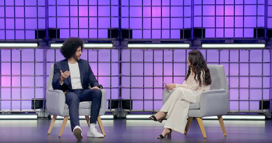 Gençlere ilham, sesini duyur, cesaret, yeni başlangıç