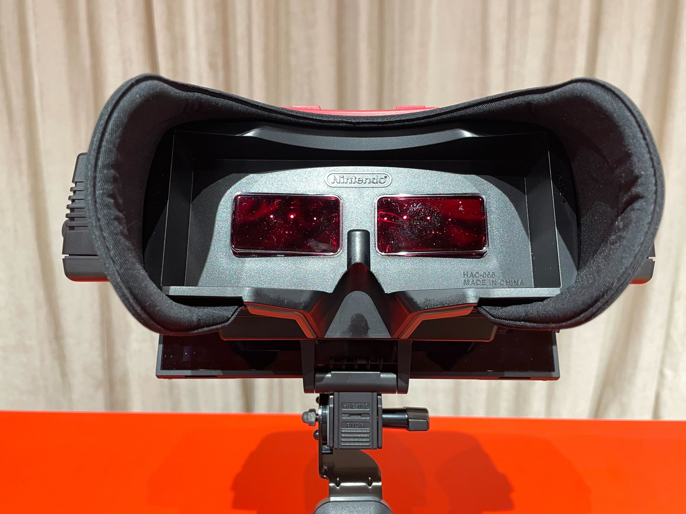 Kırmızı dünya, eski anılar, yenilik mi, hayal kırıklığı mı?