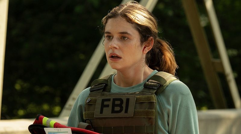 Gerilim dorukta, ekranlar yalan söylüyor, büyüleyici bir dizi