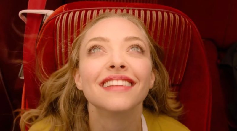 Gizem, kasaba, tuhaflık, atmosfer, unutulmaz