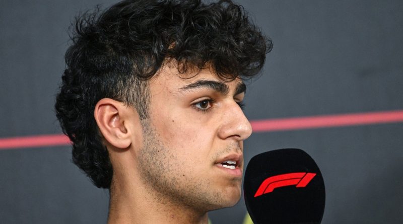 Hayaller gerçek oldu, genç yıldız zirveye tırmandı