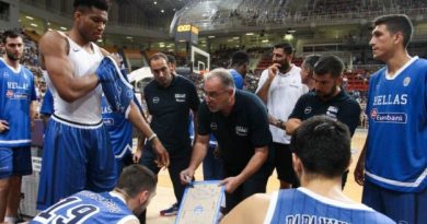 Yunan basketboluna derin bir veda, kalpler kırık
