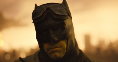 Hayranlar Snyder'ın DC evrenini çizgi romanlarda görmek istiyor