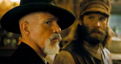 Kısa rol, büyük etki, karizmatik oyunculuk, izleyicileri şaşırtıyor