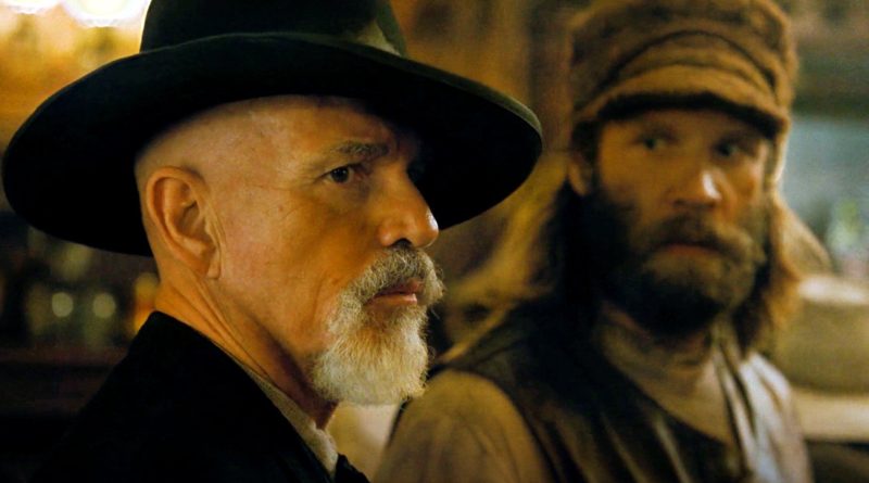 Kısa rol, büyük etki, karizmatik oyunculuk, izleyicileri şaşırtıyor