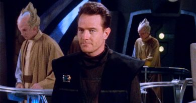 Uzayın derinliklerinde, efsane geri döndü, ücretsiz ve haftalık