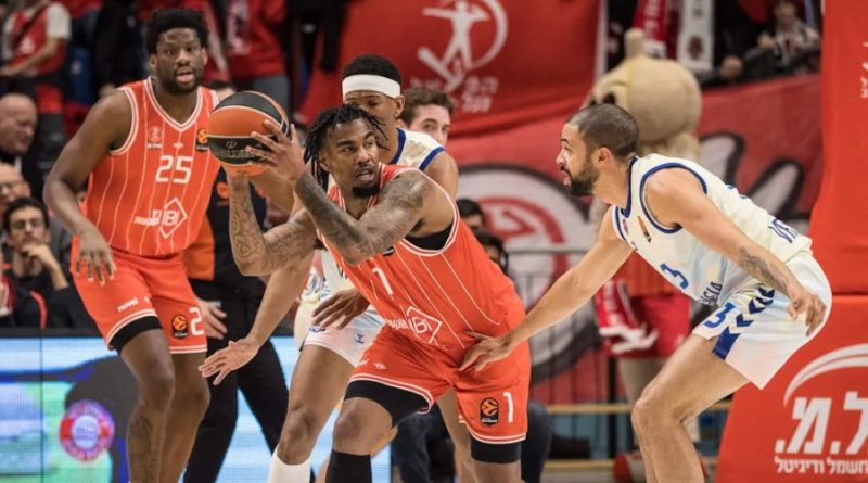 Valencia, Hapoel’i Uzatma Sonrası Mükemmel Geri Dönüşle Yendi