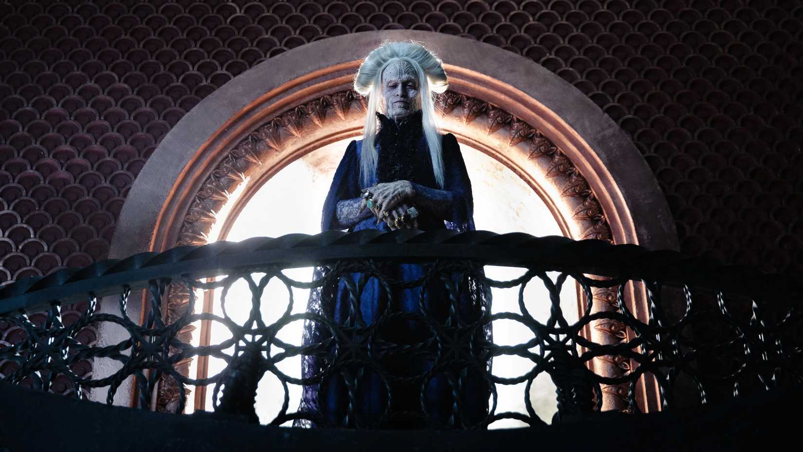 Karanlık romantizm, tartışma yaratıyor, Besson yorumu, vampir efsanesi