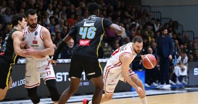 Basketbol coşkusu İtalya'da yaşanıyor, iki dev galip ayrıldı