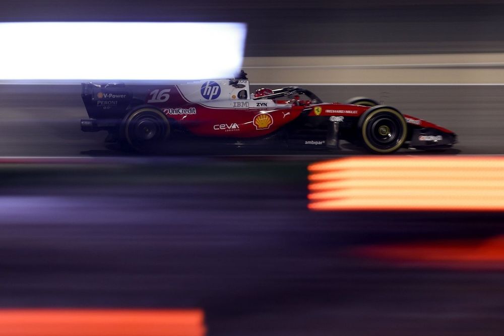 Leclerc önde, Norris istikrarlı; Bahreyn testleri devam ediyor