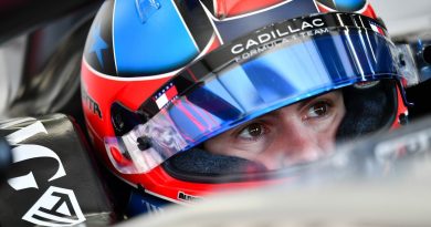 Hırslı genç, pistte umutları canlı tutuyor