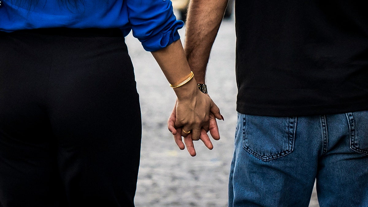 Yapay zeka, romantizm kılıfında kişisel verileri çalıyor