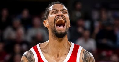 Basketbol sahasında yıldız parıltısı, Jeremiah Hill'den geldi!