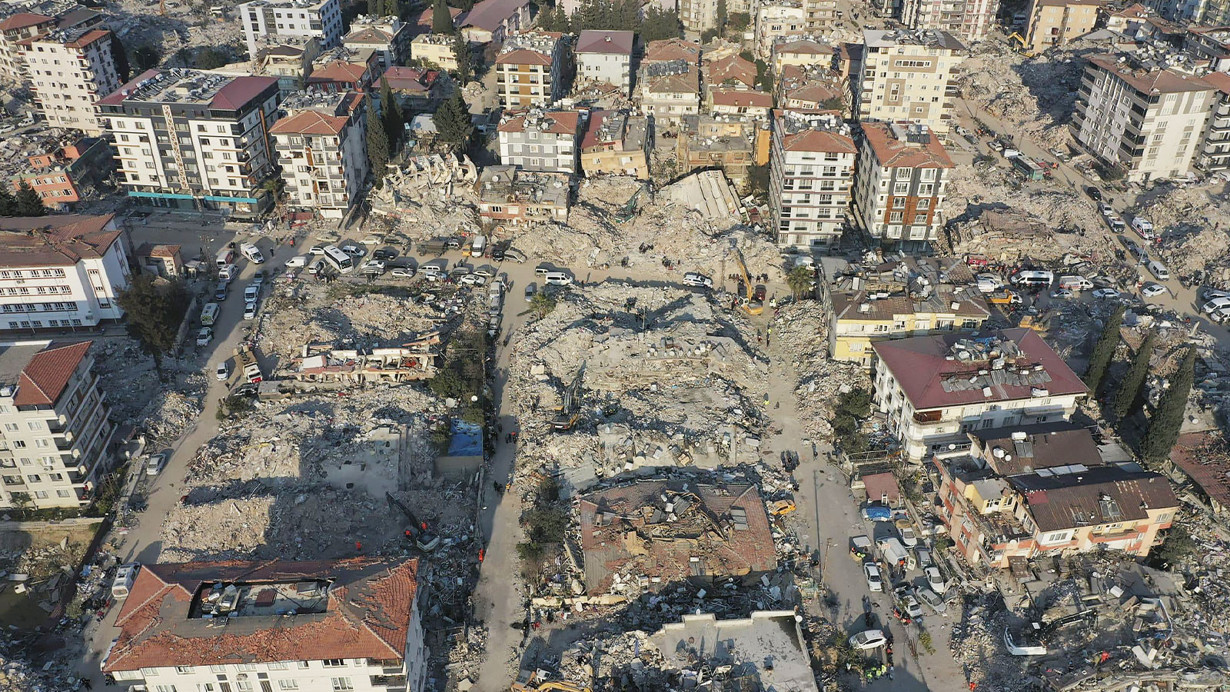 Sarsıntı hissi, endişe ve hazırlık anı