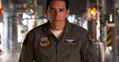 Gelecekten gelen tehdit, insanlığın umudu, aksiyon dolu