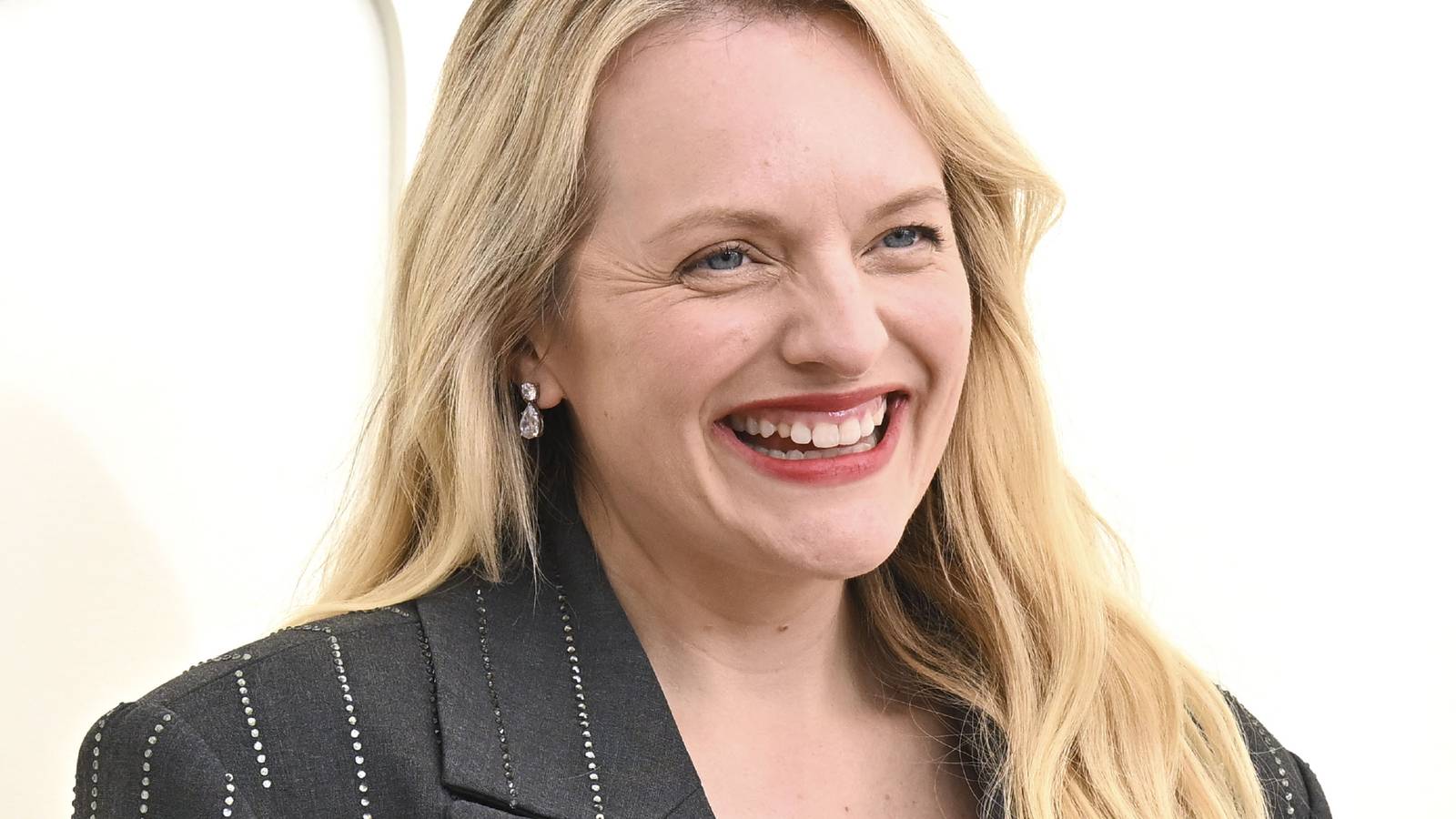 Güçlü kadın, hukuk, gerilim, yeni ekranlar, Elisabeth Moss