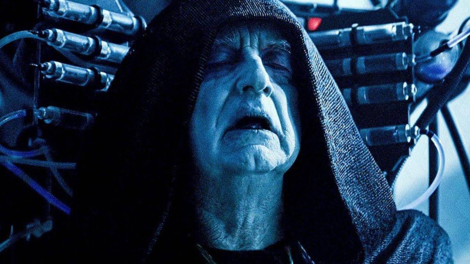 Yarış pistine geri döndü, toz duman!