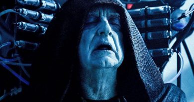 Yarış pistine geri dönüyor, toz duman!