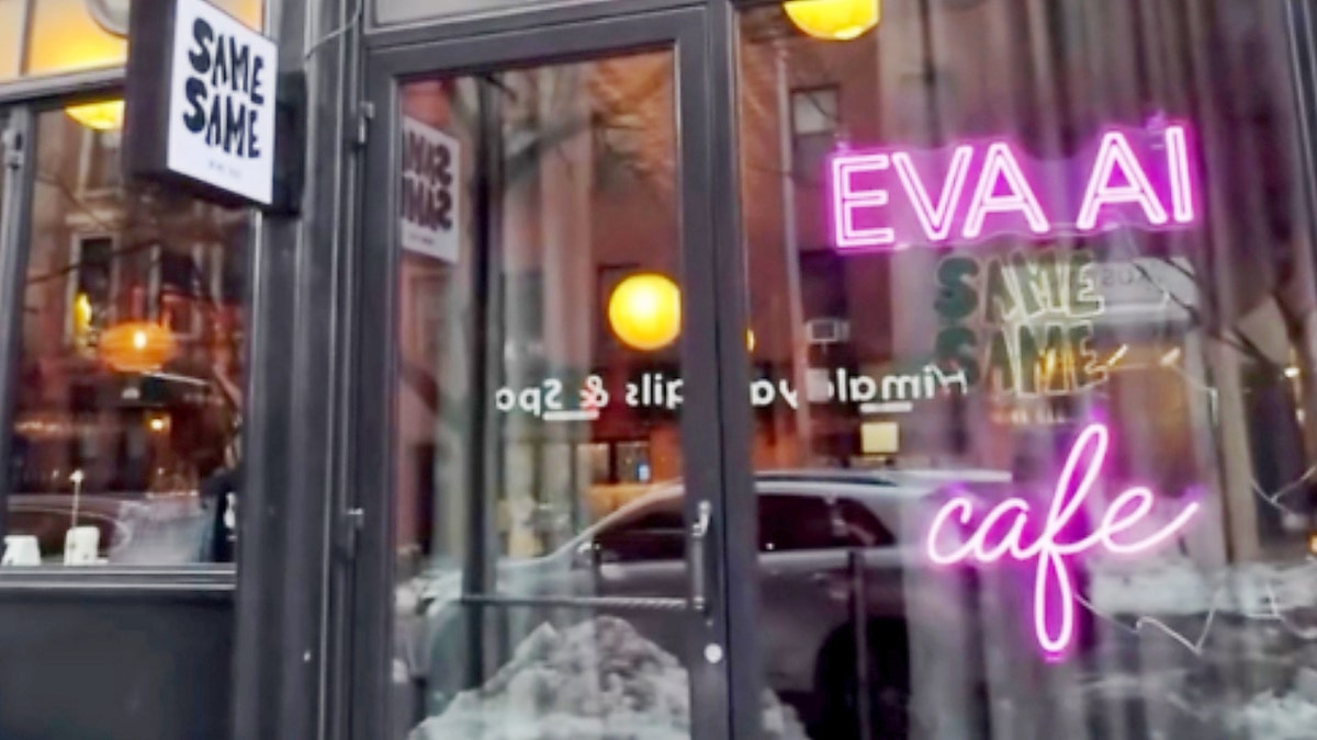 Sanal kahve köşesinde, dijital aşk filizleniyor