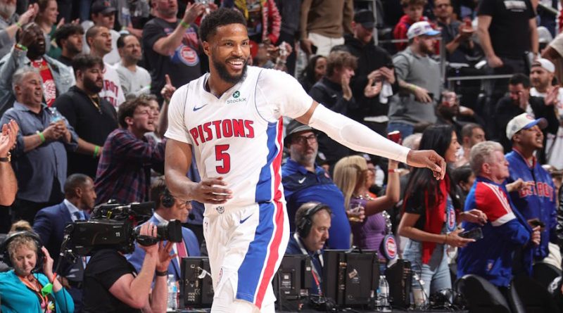 Basketbol yıldızı Bad Bunny ile aynı sahadeler!