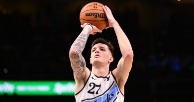 Yeni sayfa, yeni başlangıç, Portland'a hoş geldin Vit!