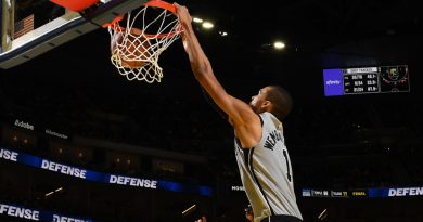 Wembanyama liderliğinde Spurs, Warriors'ı devirdi!