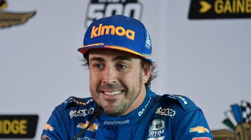 Alonso'nun Indy 500'e dönüşü için McLaren kapısını açık tutuyor