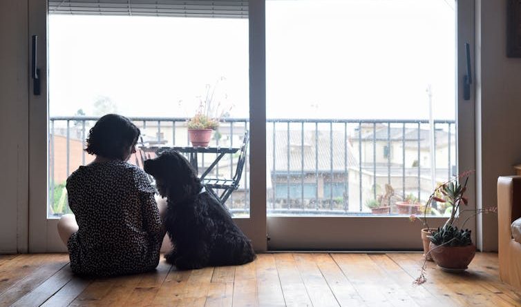 Yalnızlık, sevgi, dostluk, bir umut belki de