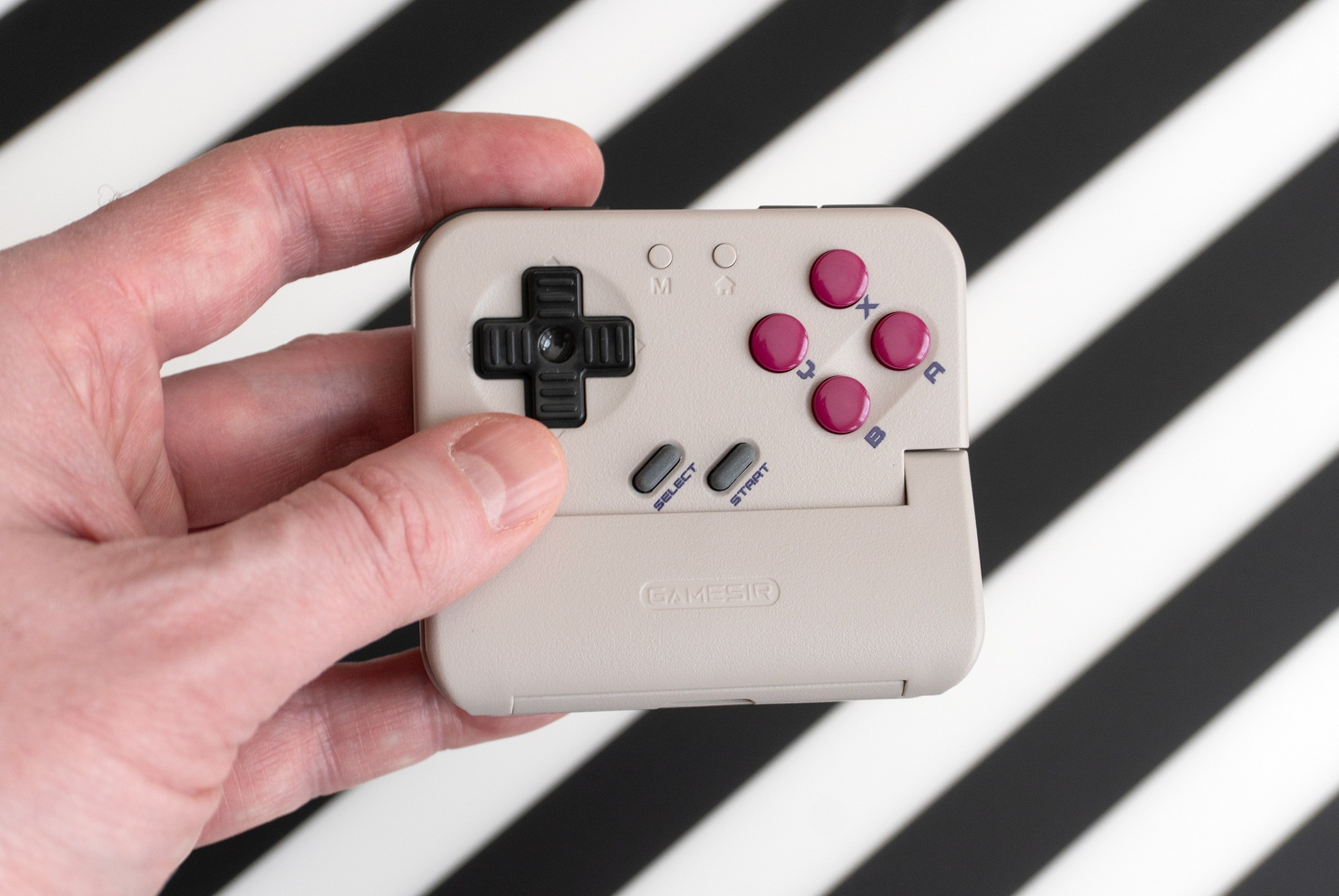 Küçük taco, telefonunu nostaljik bir oyun deneyimine dönüştürüyor