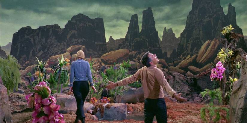 Geçmişe göndermeler, nostalji ve Star Trek evreninin derinlikleri